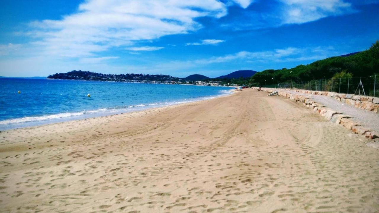 A 10Mn De La Plage!! Cavalaire-sur-Mer Exterior photo
